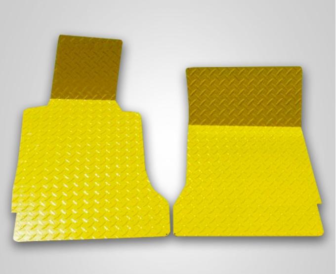 American Car Craft 2005-2013 C6 Corvette - Yellow Diamond Plate Floor Mats 2Pc, Polished Aluminum 041005