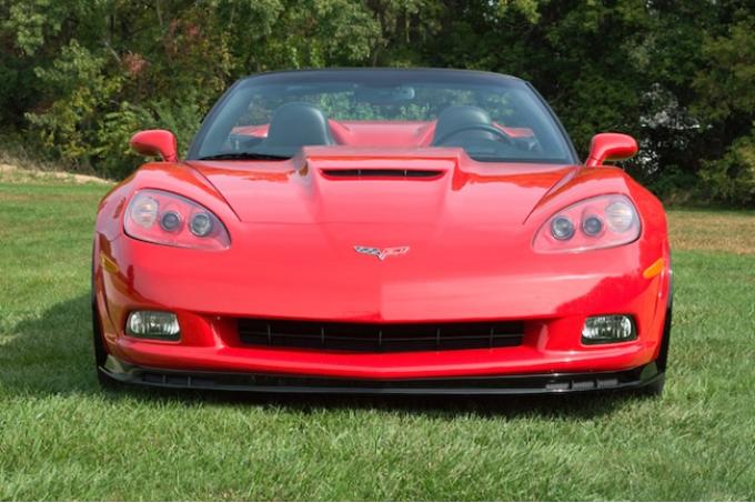 Corvette Front Chin Spoiler with Dual Screens, 2005-2013