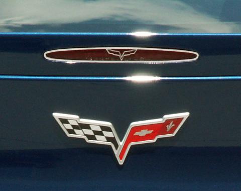 American Car Craft 2005-2013 Chevrolet Corvette 5th Brake Light Trim Crossed Flags Style GM Licensed 042115