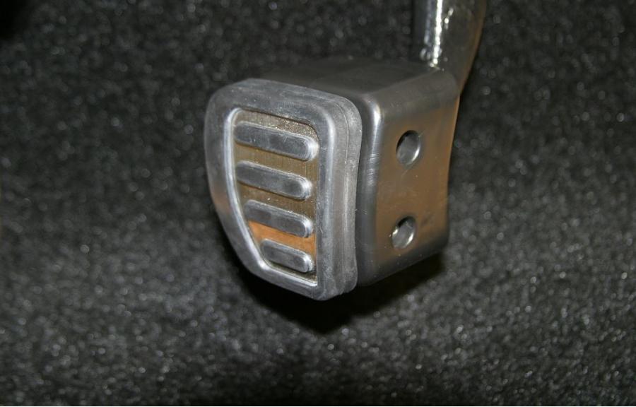 Corvette EZClutch Pedal Extension, 20142019 Corvette Depot