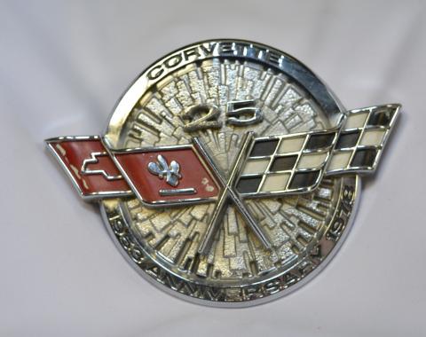 Corvette Front Emblem, Silver Anniversary, USED #3 1978