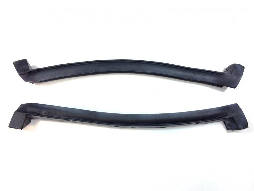 グリッド　904545 Fairchild Industries 1984-1996 Chevrolet Corvette Side Roof Panel