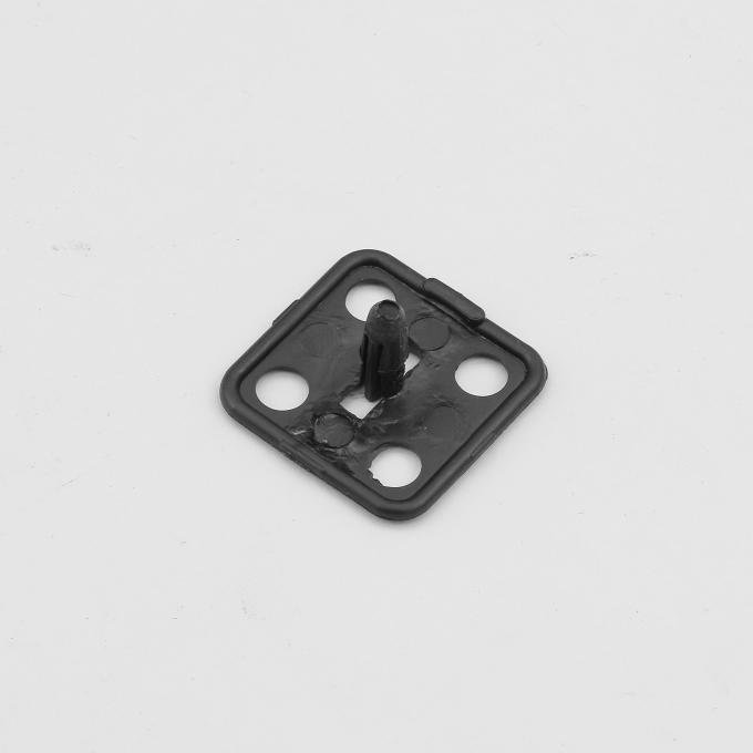 Detroit Muscle Technologies GM PLASTIC 1-1/2" sq Hood Insulation Pad Clip Retainer also C Body Splash Shield Clip GM389809