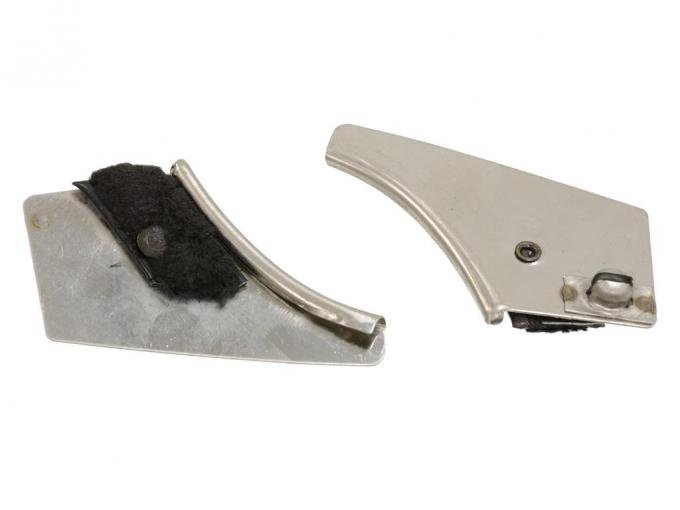 64-67 Door Inner Corner Trim Moulding - Coupe