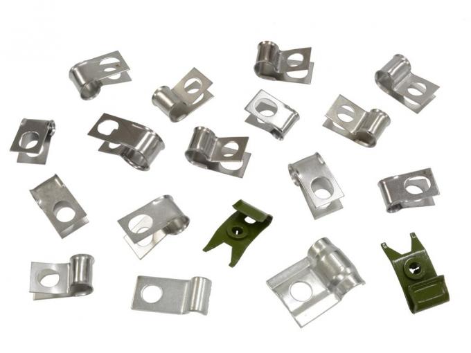 67 Brake And Gas Line Clips - Correct - 18 Pieces