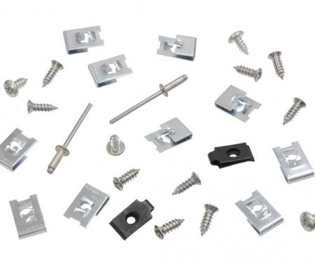 75-82 T-top Center Moulding Mount - 22 Pieces