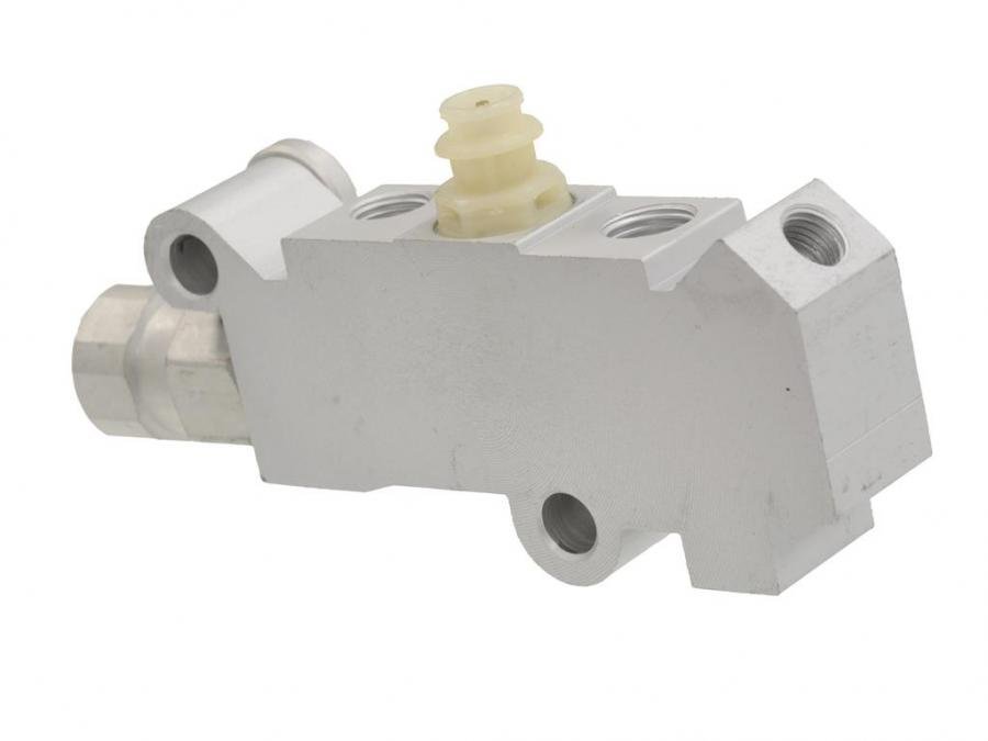 7482 Brake Line Distribution Block / Proportioning Valve Switch