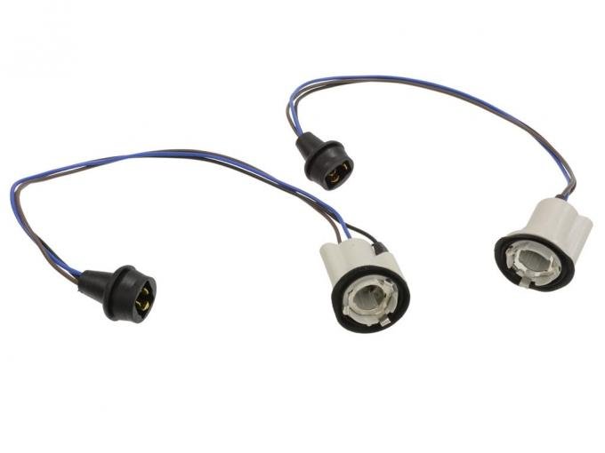 70-77 Front Parking / Turn Light Socket - 1970-77e With Wires