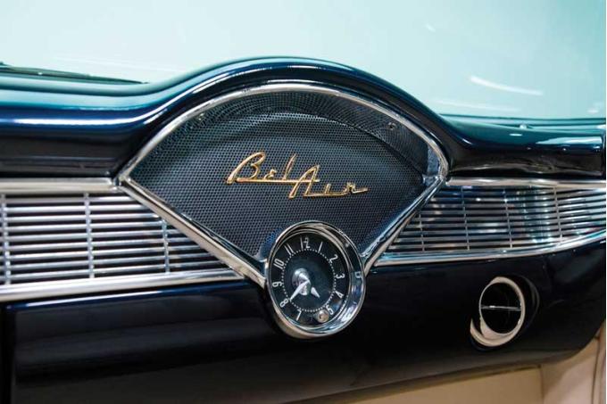 OER 1955-56 Bel Air, 150, 210, 1958-62 Corvette, In Dash Clock, Black Face, with Quartz Movement 3710648